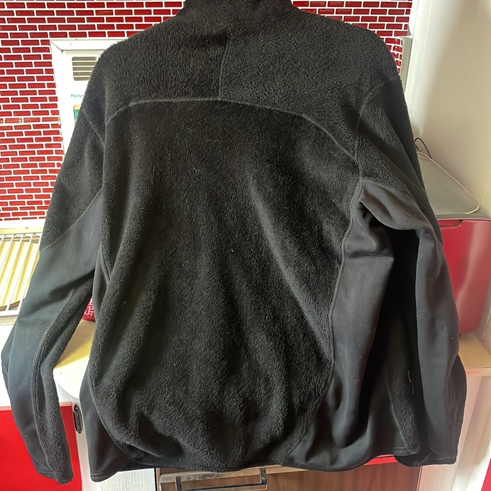 Patagonia R2 Jacket - Picture 3 of 4